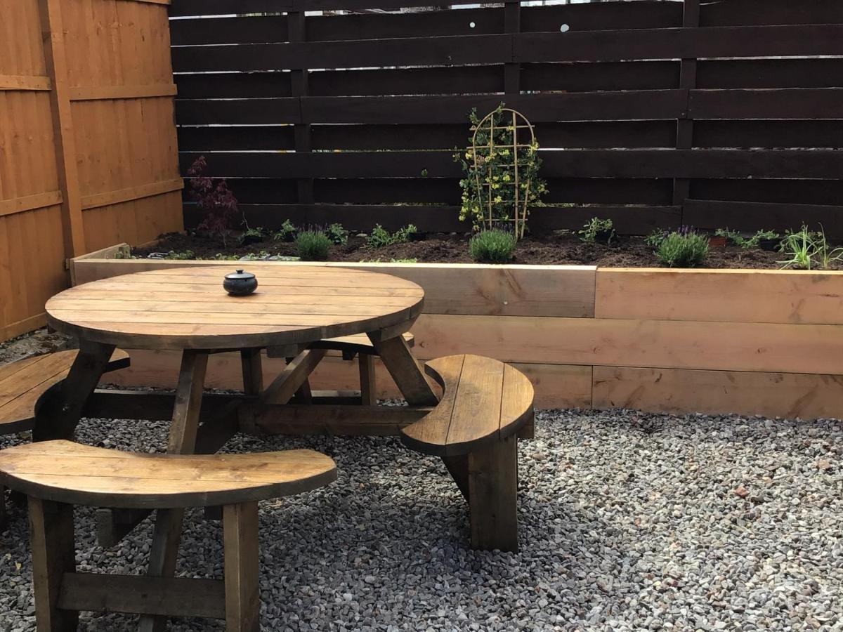 Loch Ness Backpackers Lodge Drumnadrochit Dış mekan fotoğraf