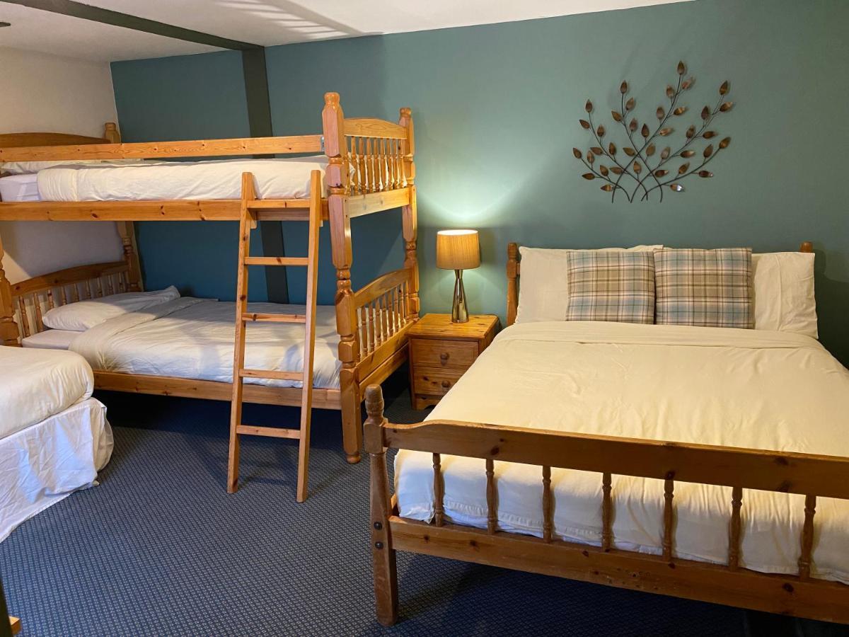 Loch Ness Backpackers Lodge Drumnadrochit Dış mekan fotoğraf