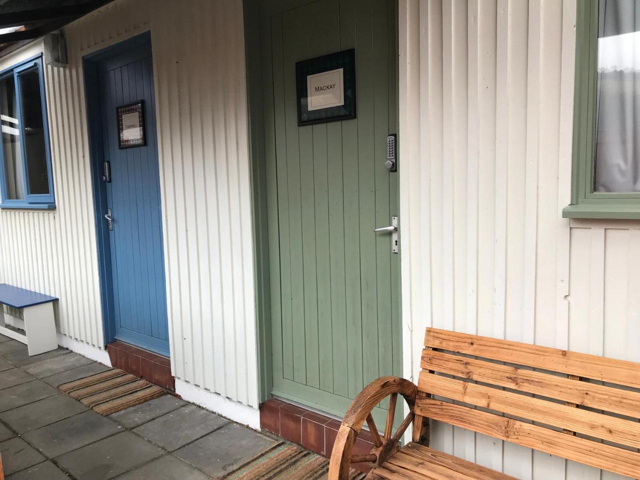 Loch Ness Backpackers Lodge Drumnadrochit Dış mekan fotoğraf